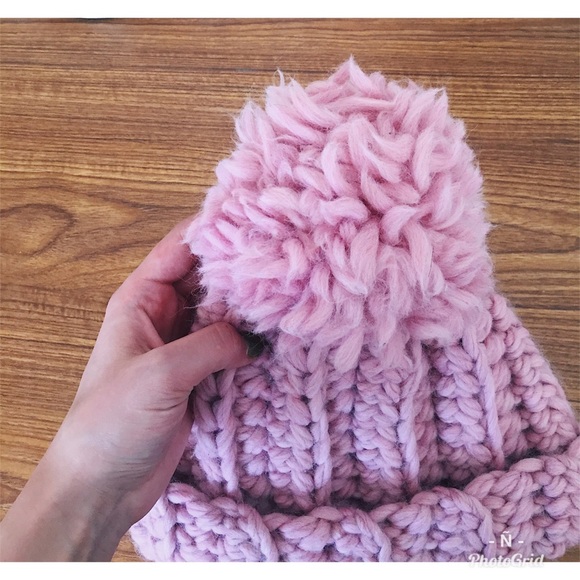 NEW 100% ALL WOOL HAND MADE CROCHET - Picture 4 of 5